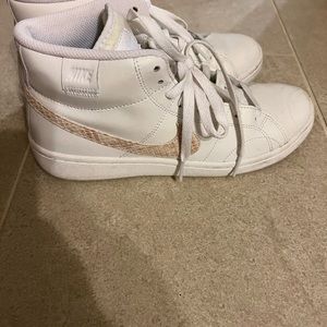 White Nikes with Pink Crocodile Nike Logo